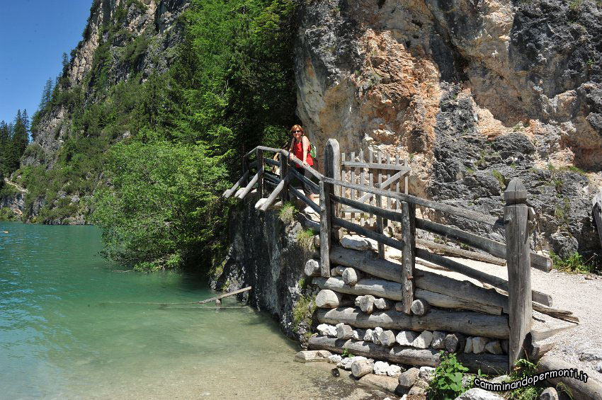 46 Lago di Braies.JPG